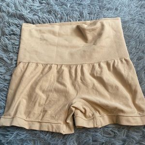 Shapewear shorts